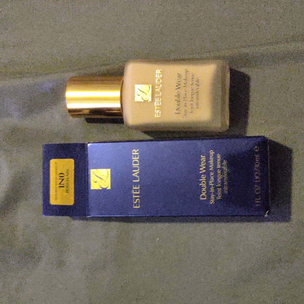 Estee lauder foundation